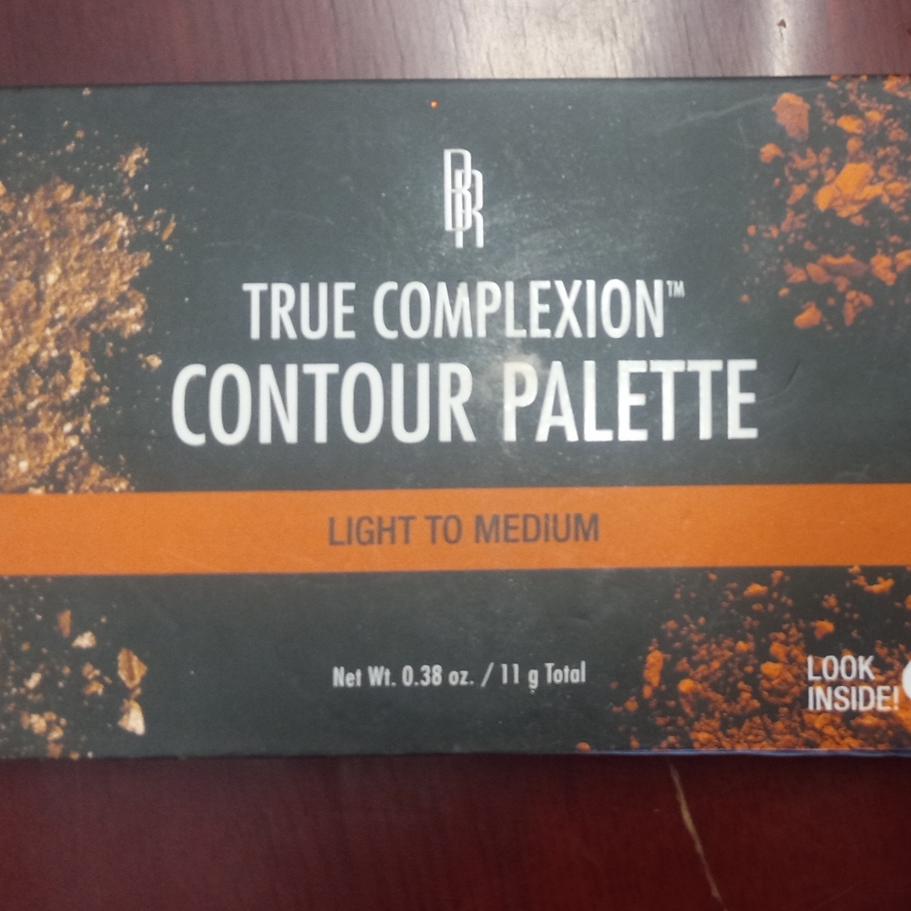 True Complexion Contour Palette.
